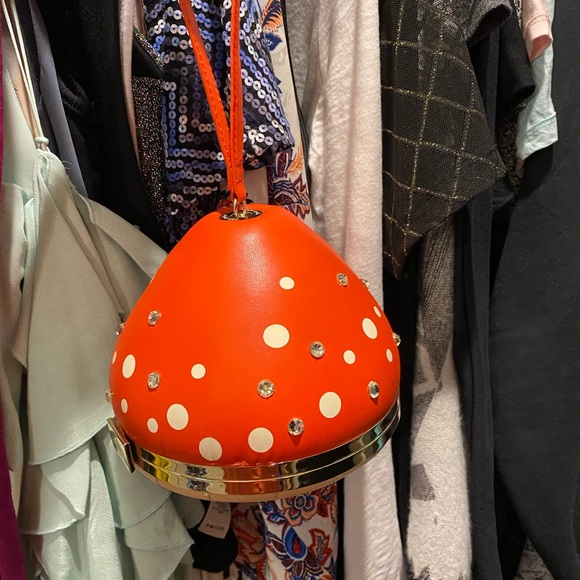 kate spade mushroom wallet